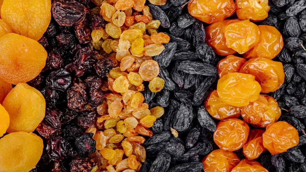 کشمش (و بخصوص مویز) می تواند خطر ابتلا به برخی بیماری ها را کاهش دهد