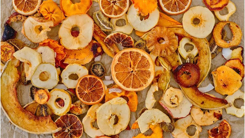 میوه های خشک سرشار از ریزمغذی ها، فیبر و آنتی اکسیدان هستند