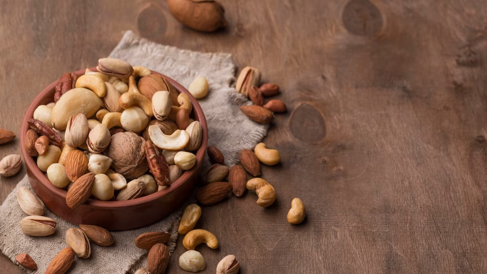 بحث علمی و  گیاه شناسی آجیل