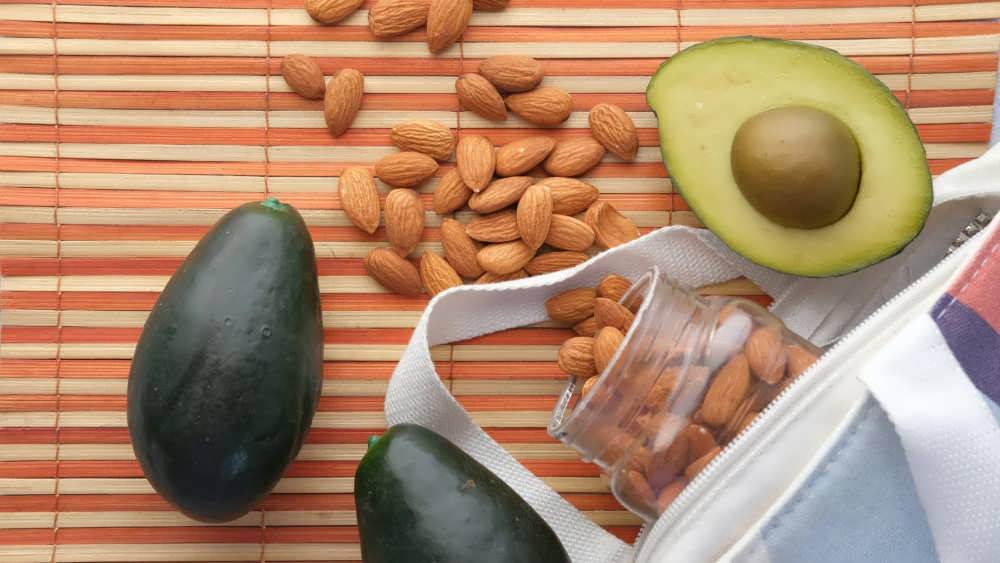 خشکبارهایی با شاخص گلیمی پایین