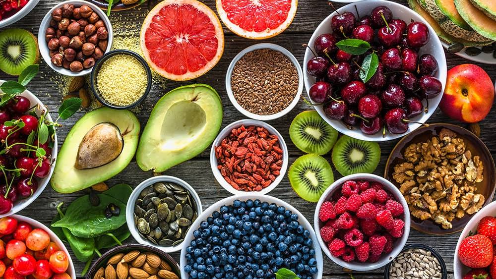 نقش میوه خشک در تأمین مواد مغذی ضروری برای ورزشکاران